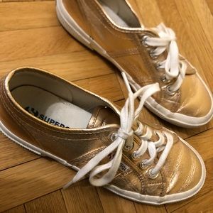 Rose Gold Supergas